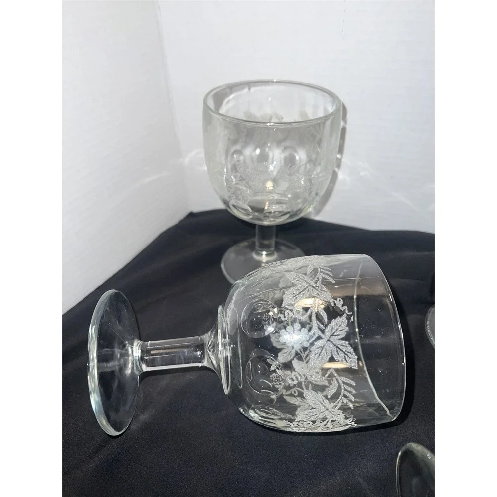 4 Bartlett Collins Goblet Grapevine  Design Vintage Thumbprint Glass
